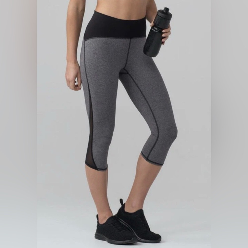 Lululemon Train Times Crop 17” Luxtreme High Rise Black Gray Mesh Capri Leggings